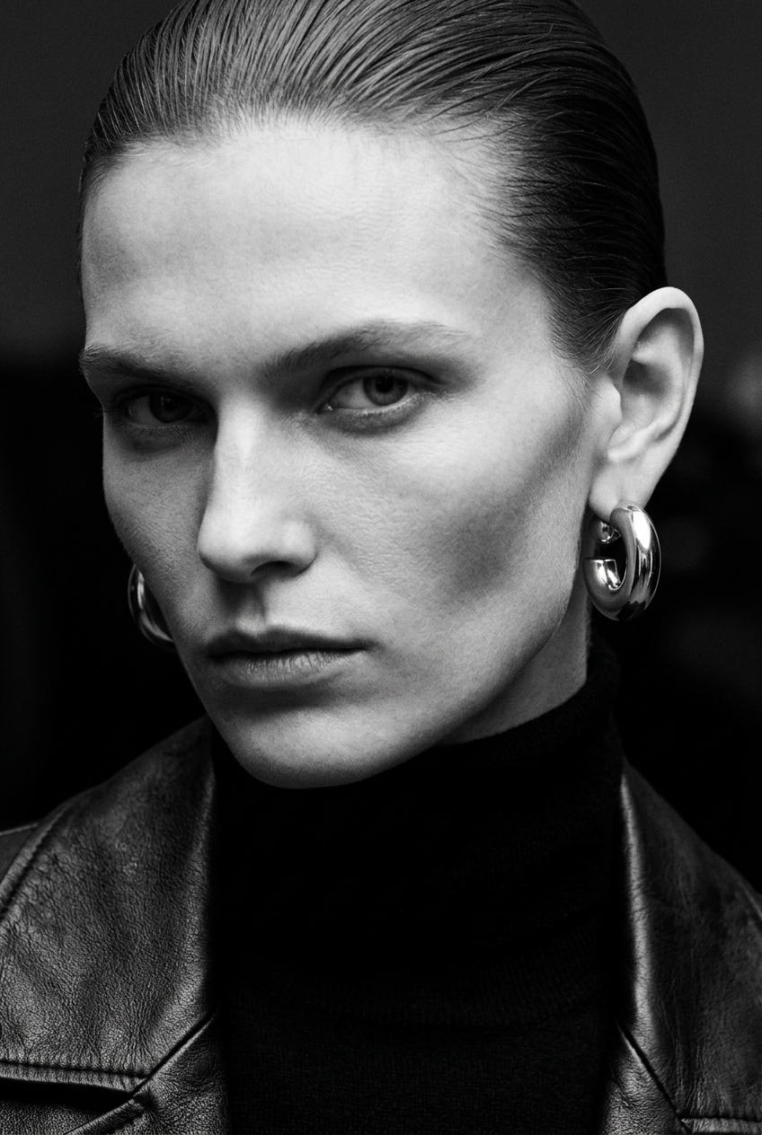 Celeste silver hoop earrings with ball stud, Luvertta