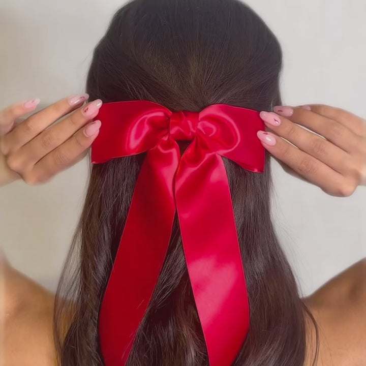 Charlotte Bow Barrette