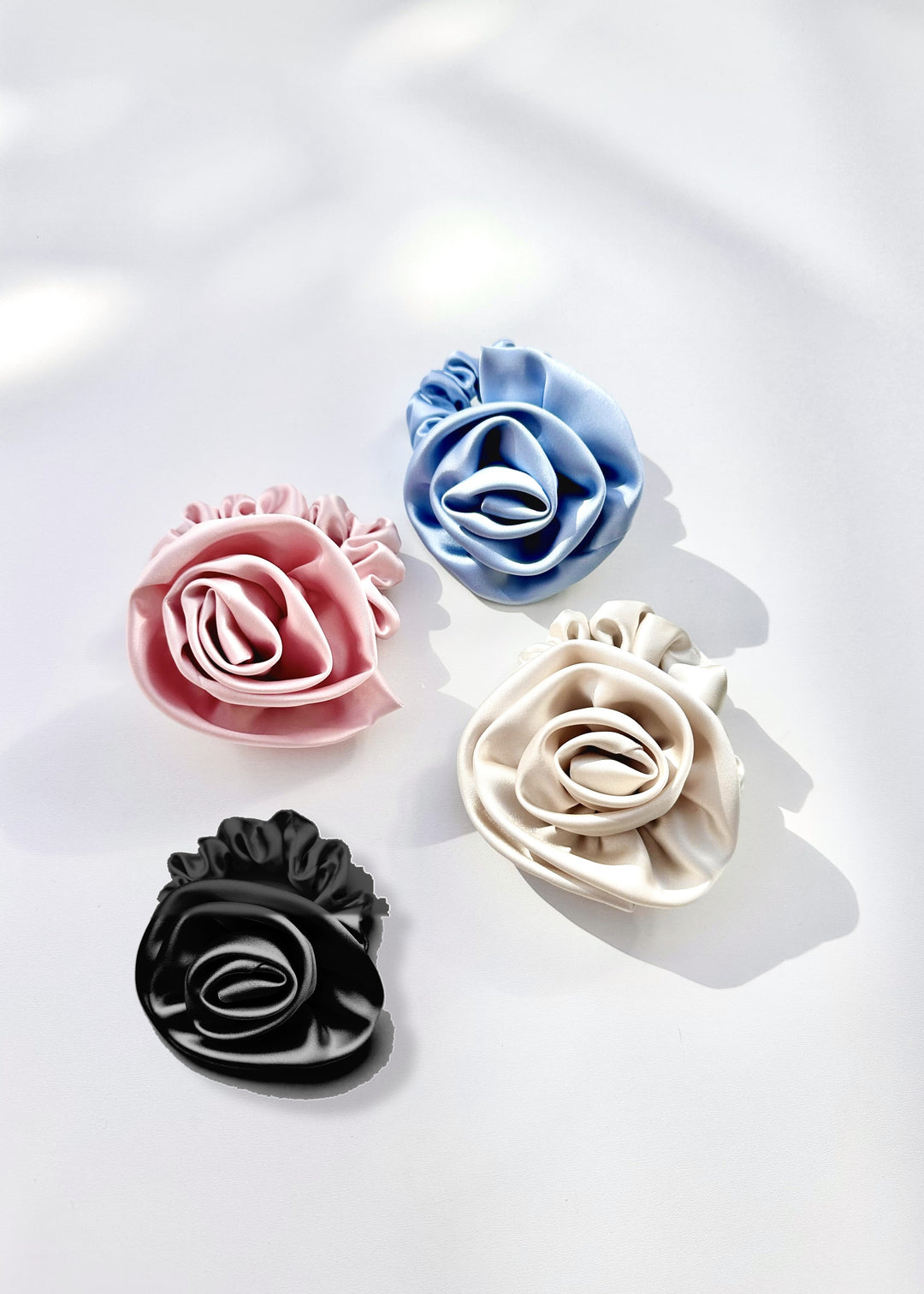 Baby blue rose-shaped satin scrunchie, Luvertta